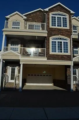 415 E 23rd Ave #100