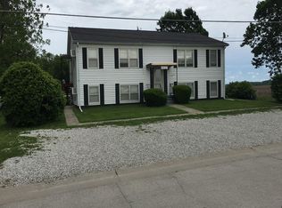 108 Forbes St APT 2, Essex, IA 51638
