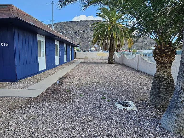 2016 W Cactus Rd #B — Photo 21