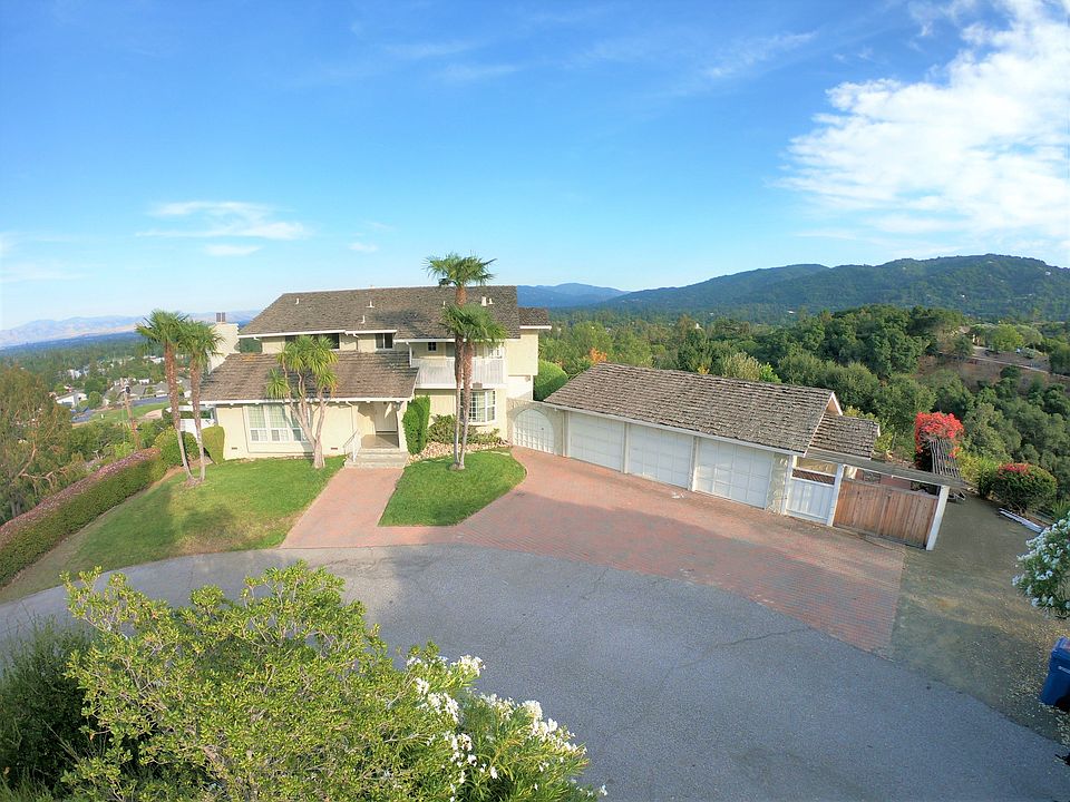 1st image of 13902 Upper Hill Ct