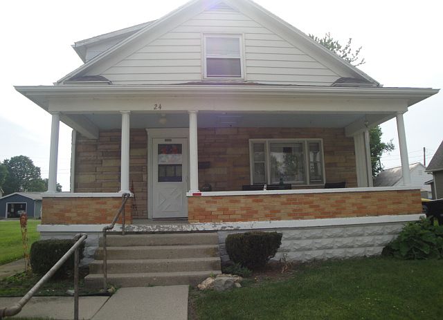 1st image of 24 1/2 N Grant St