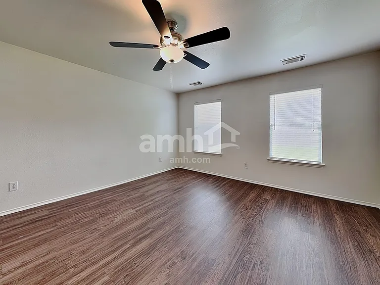 14750 Autumn Glen Ct — Photo 11