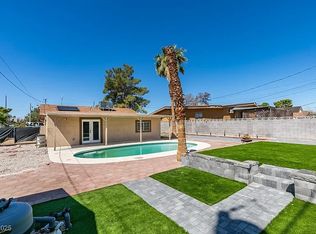 5944 Willard St, Las Vegas, NV 89122