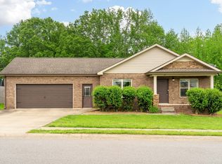 188 Preakness Cir, Pleasant View, TN 37146