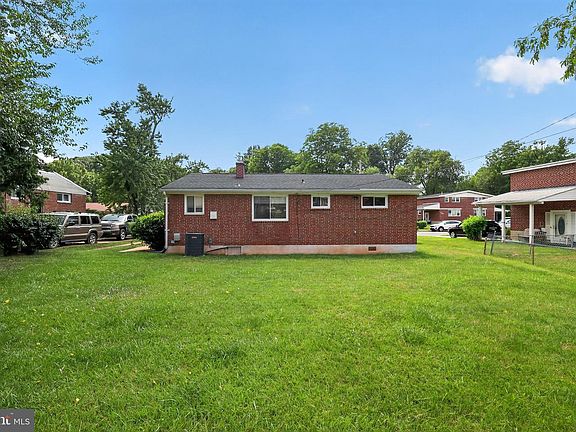 5th image of 6613 Marott Dr
