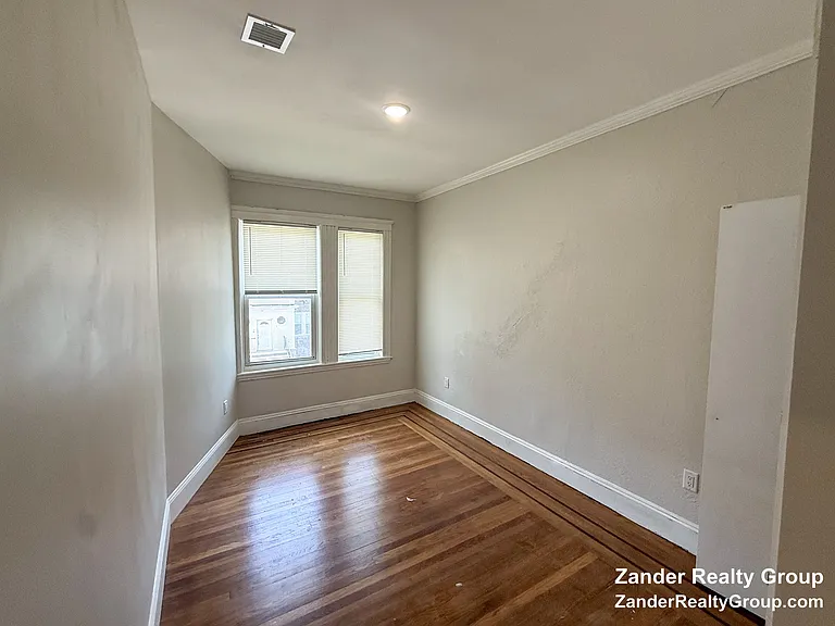 51 Pasadena Rd #2 — Photo 11