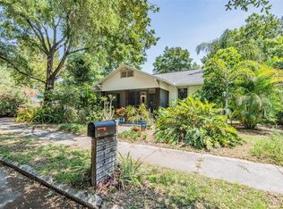 5813 Osceola Pl #1/2, Tampa, FL 33604
