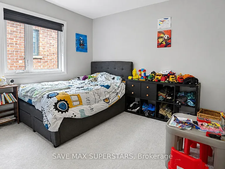 4 Sweet Cicely St — Photo 26