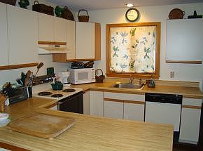Spacious Kitchen