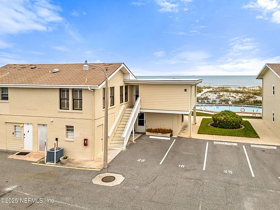 2nd image of 1023 N 1ST Street #28
