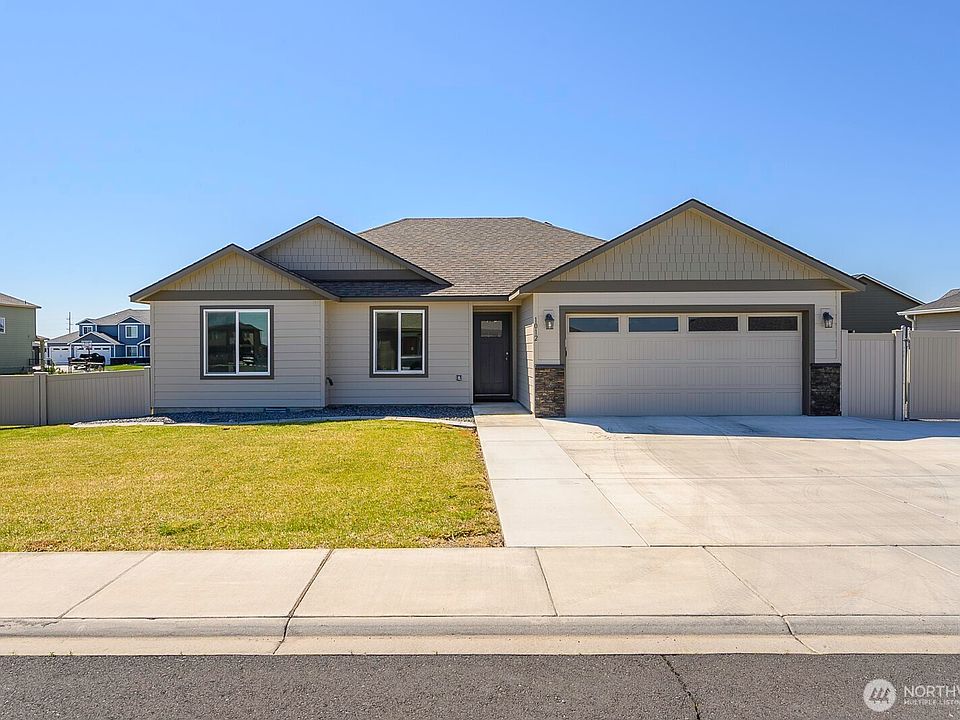 1st image of 1012 8th Avenue NE