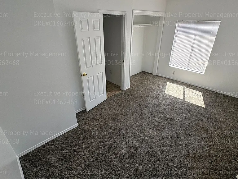 1118 Chico St — Photo 33