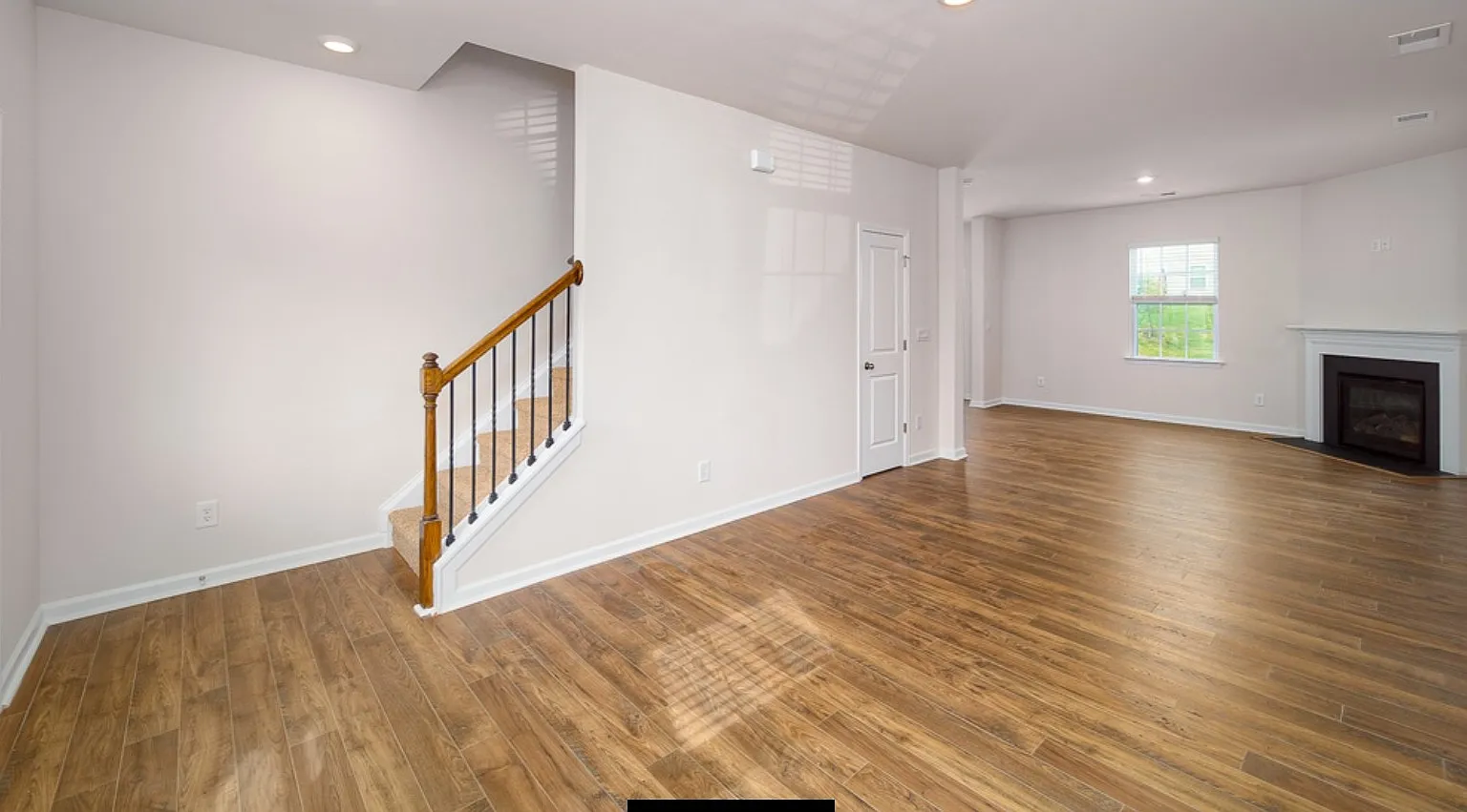 7402 Larwill Ln — Photo 4