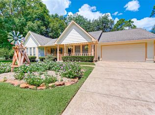 141 Blush Hill Dr, Conroe, TX 77304