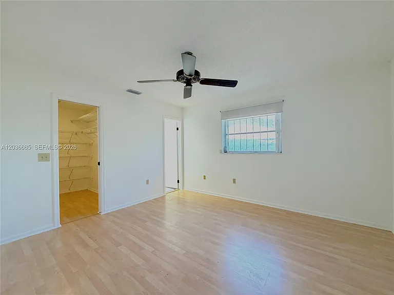 11711 NW 29th St — Photo 16