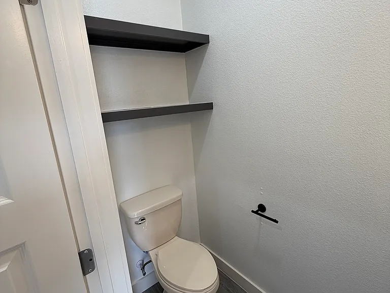 214 S Avenue I #214 — Photo 33