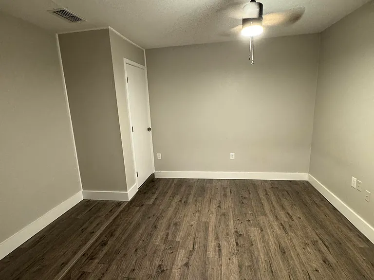 4102 Aspen St — Photo 12
