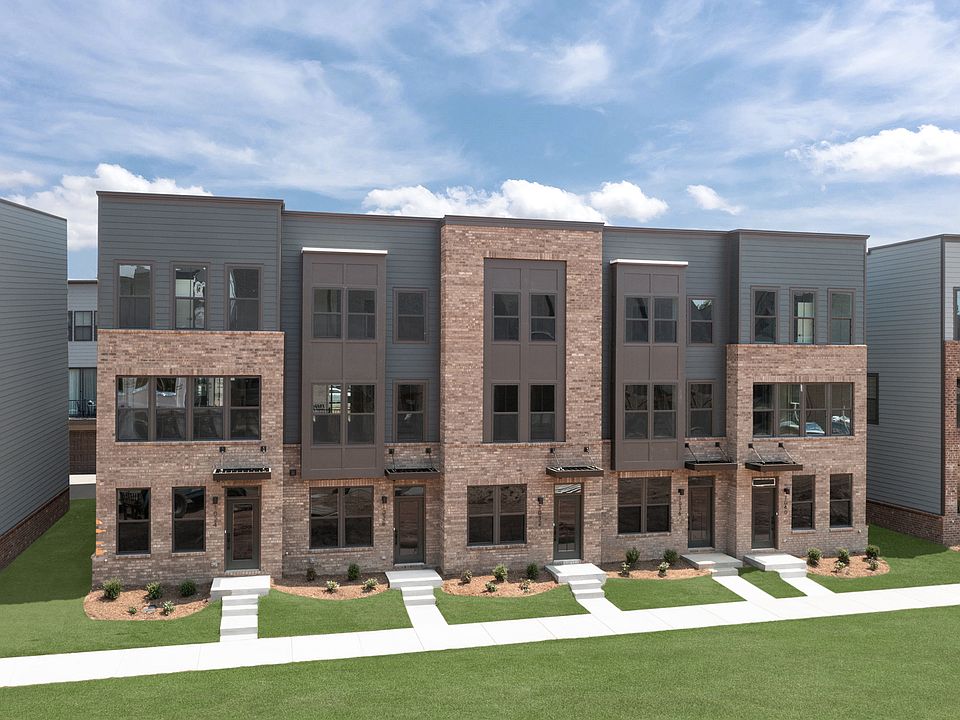 3-Story Clarendon Lower Level Entry