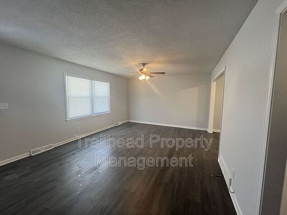 4th image of 2216 Wilson Ave