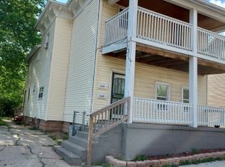 1229 S Church St #1, Rockford, IL 61102