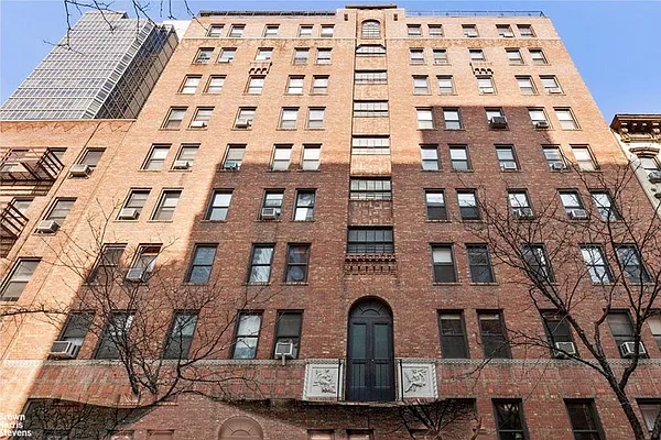 Rented by Brown Harris Stevens | media 11