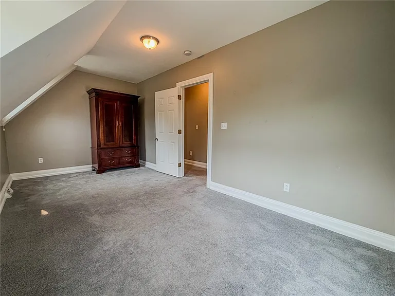 4349 Glen Eden Rd — Photo 32