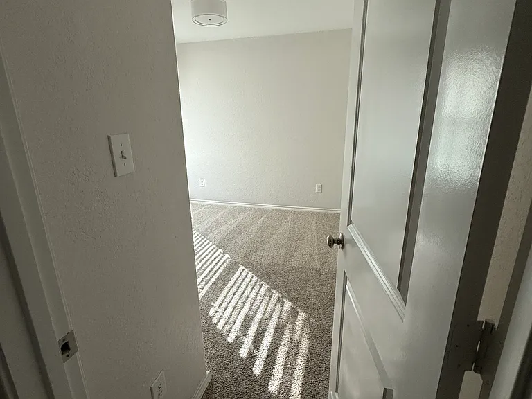 13778 Bradford Park — Photo 19