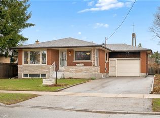 228 Kenneth Ave, Kitchener, ON N2A 1W4