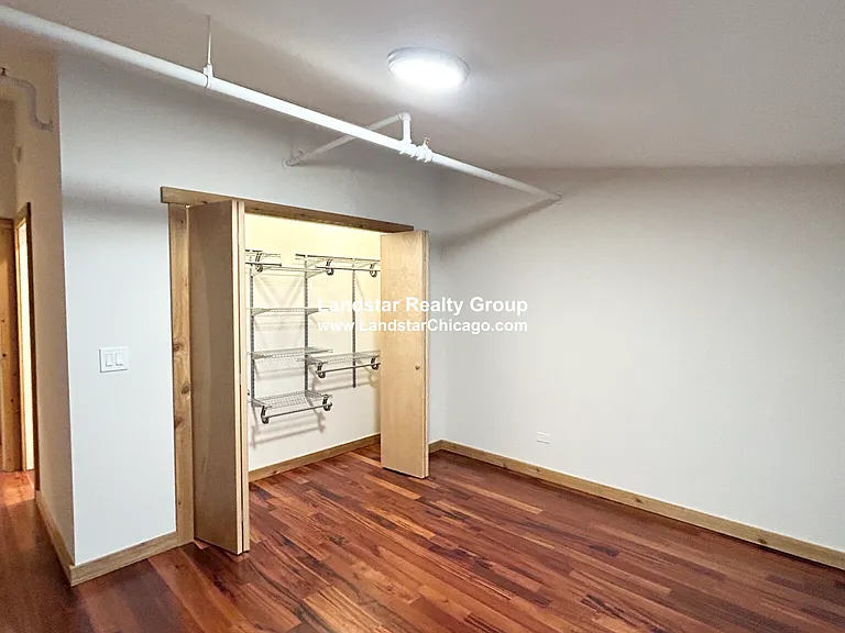4611 S Ellis Ave #213 — Photo 11