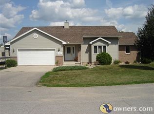 111 Pamela Ct, Plymouth, IA 50464