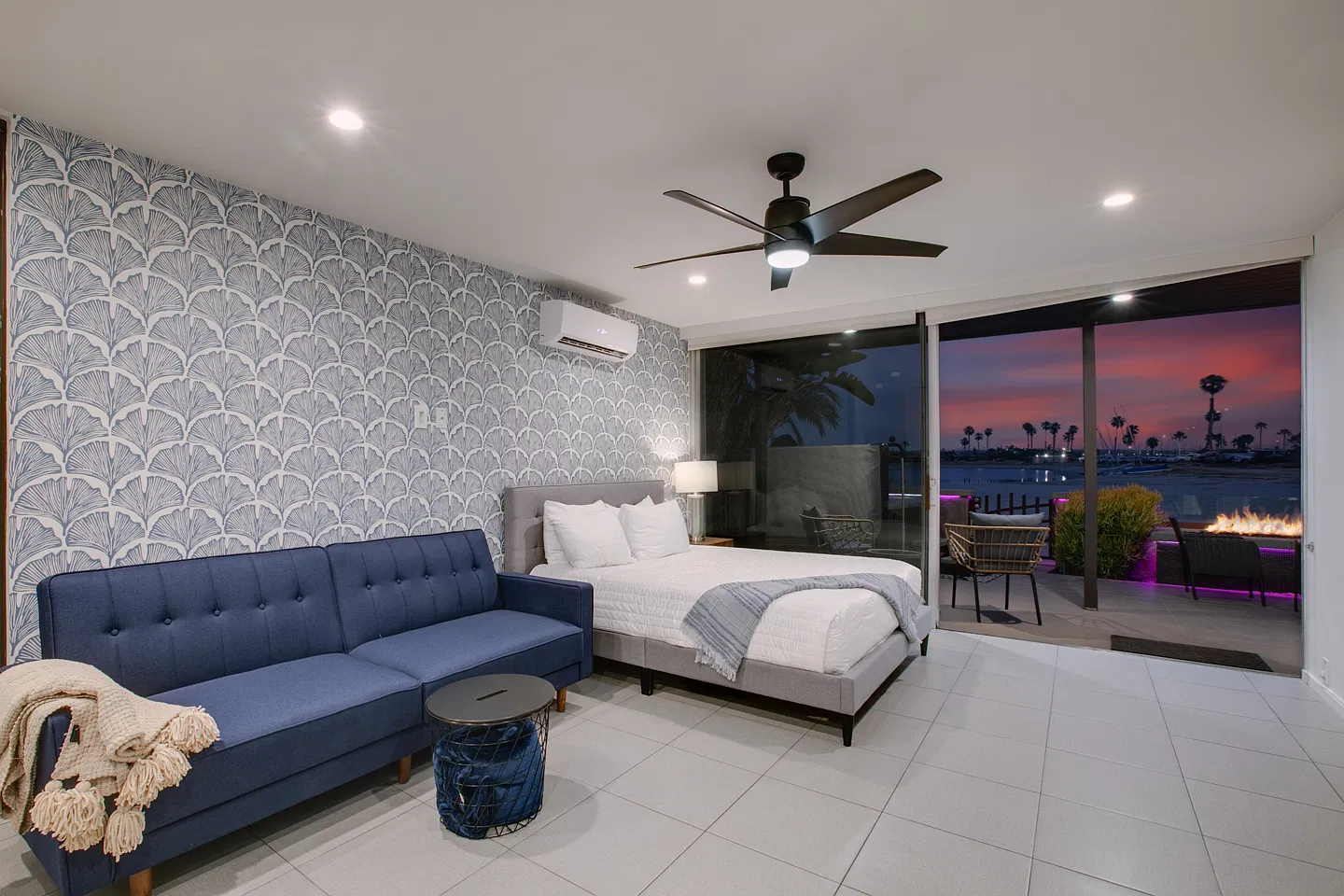 Studio, 600 sqft, $4,000 — Photo 4