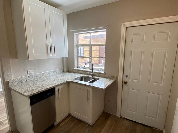 4th image of 1400 Xavier St #1408