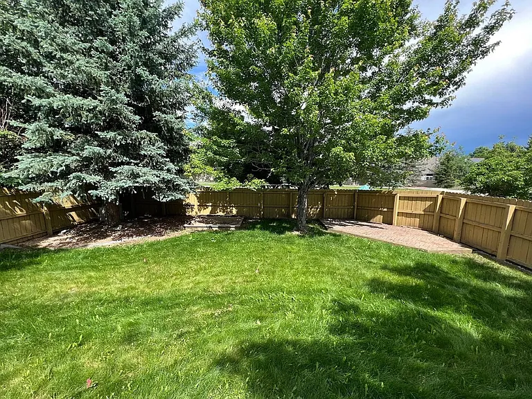 609 Briggs Pl — Photo 25