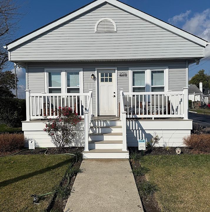 1st image of 201 Naples Ave