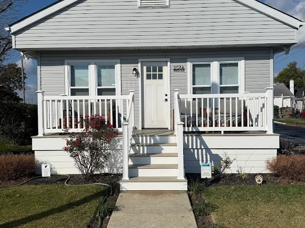 201 Naples Ave, Pleasantville, NJ 08232