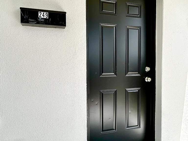 249 E Fort Dade Ave #249 — Photo 7