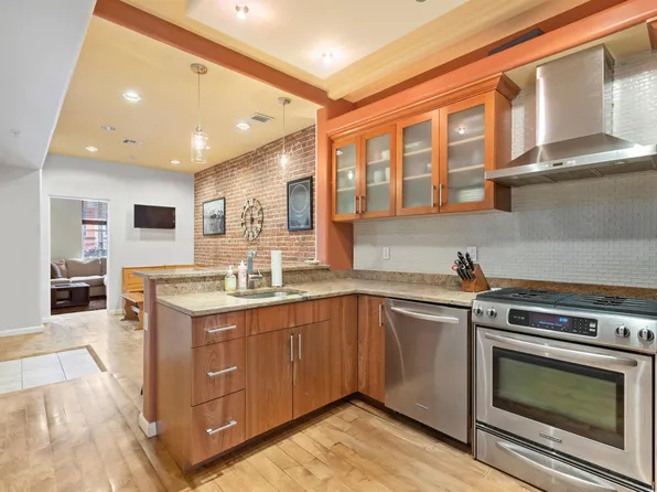 933 Garden Street image 1 of 15