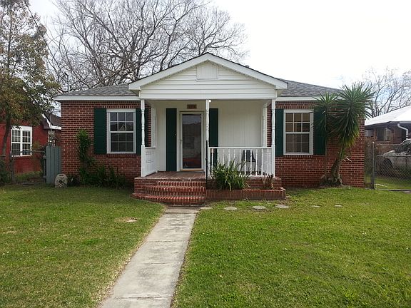 4th image of 509 Carnation Ave