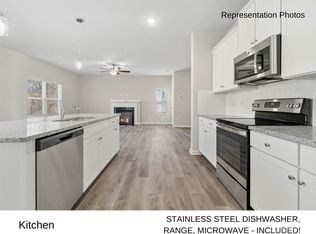 2022 Karen Woods Ln, Charlotte, NC 28216