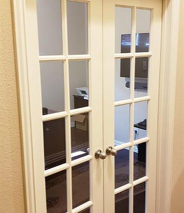 5th image of 5905 Zinnia Dr