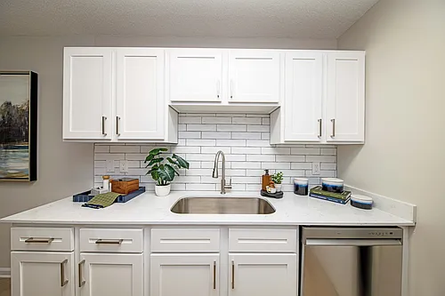 The Collins Apartment Homes Photo 1