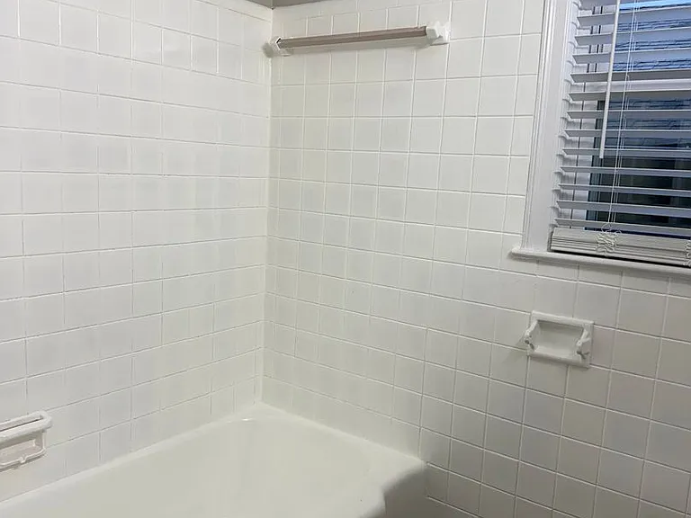 2314 Wycliffe Ave SW — Photo 23