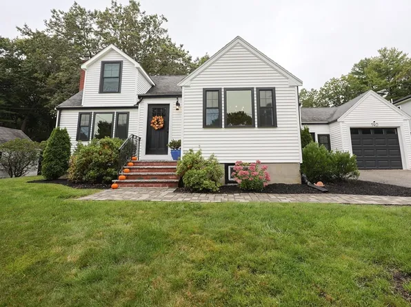 140 Burgess Ave, Westwood, MA 02090