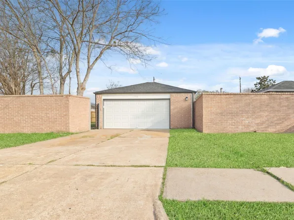 13950 Ashdale Ln, Houston, TX 77083