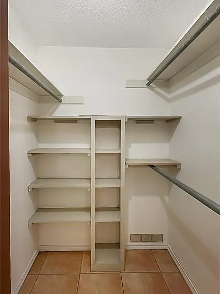 3021 Hummingbird Ave — Photo 11