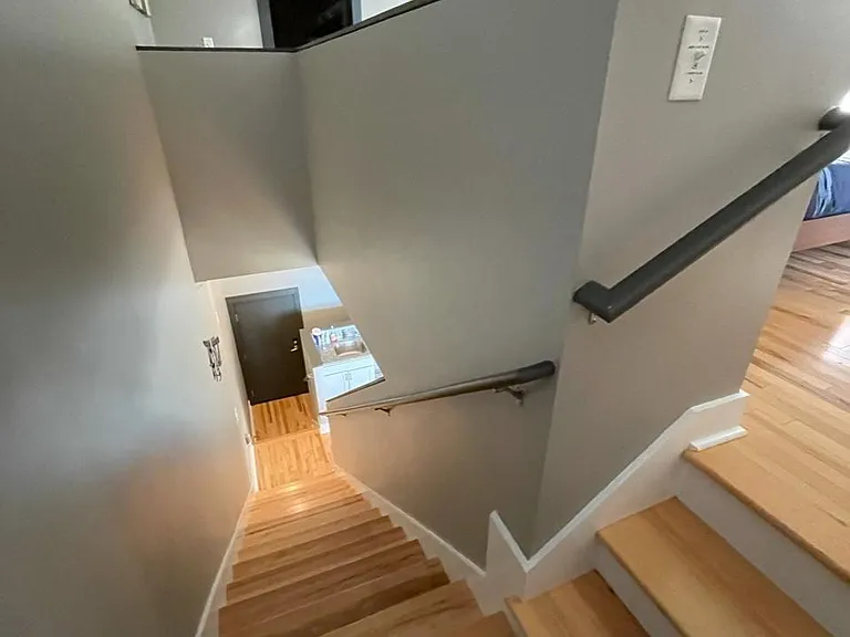 129 Walnut St #129 — Photo 15