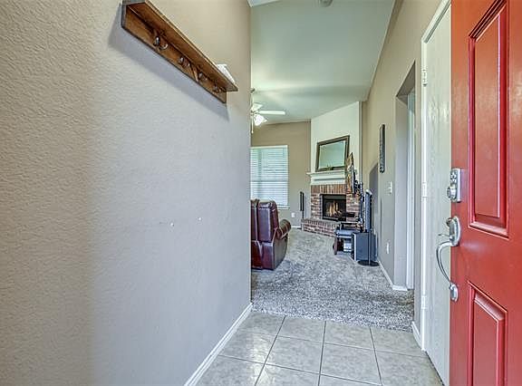 4th image of 1119 Eagle Lake Ct