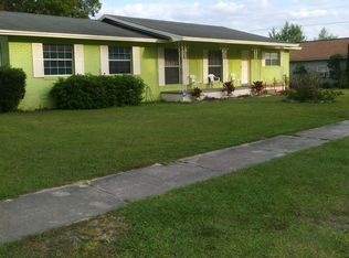 201 Mango Dr, Palatka, FL 32177