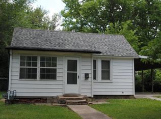 1617 N 8th St, Independence, KS 67301