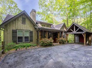 1908 W Christy Trl, Sapphire, NC 28774